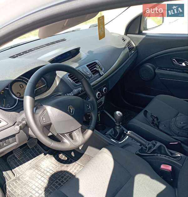 Хэтчбек Renault Megane 2014 в Сумах
