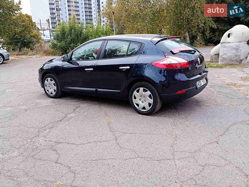 Хэтчбек Renault Megane 2010 в Полтаве