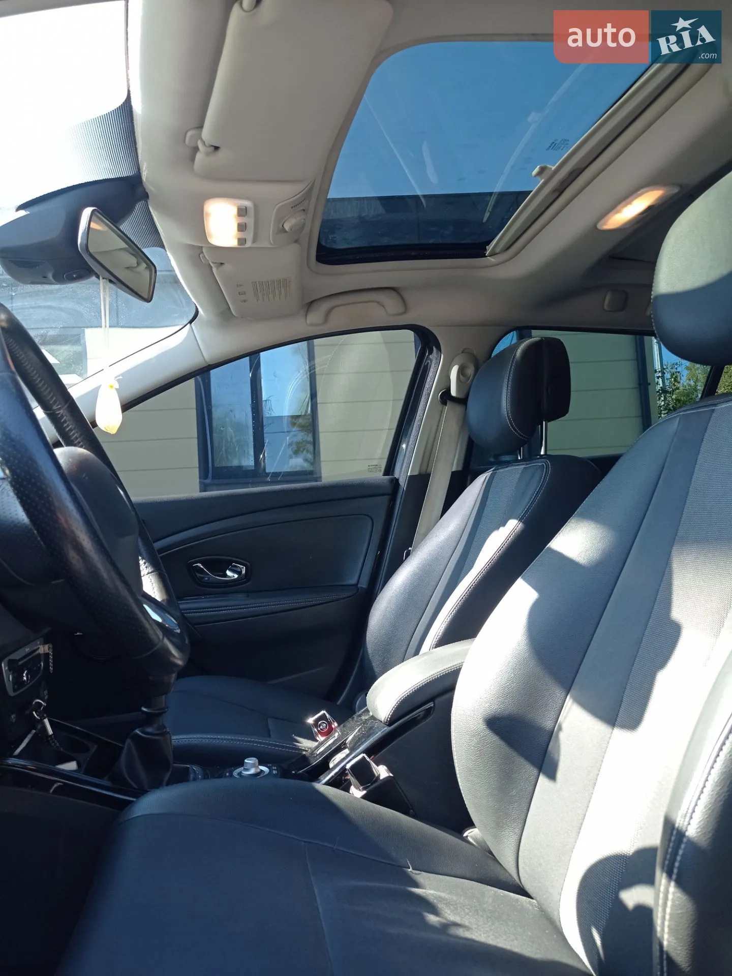 2013 Renault Megane - мініатюра 15