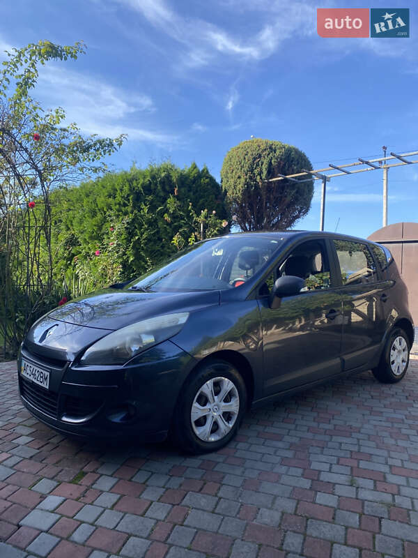 Универсал Renault Megane 2009 в Луцке фото 12 Универсал Renault Megane 2009 в Луцке