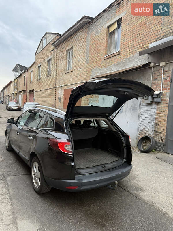 Універсал Renault Megane 2011 в Києві фото 5 Універсал Renault Megane 2011 в Києві