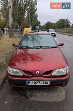 Хэтчбек Renault Megane 1996 в Одессе