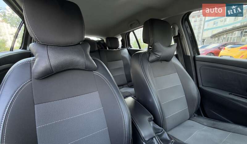 Універсал Renault Megane 2013 в Івано-Франківську фото 17 Універсал Renault Megane 2013 в Івано-Франківську