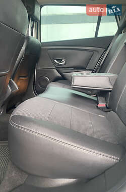 Универсал Renault Megane 2011 в 