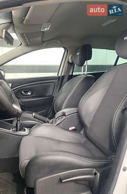 Универсал Renault Megane 2011 в 