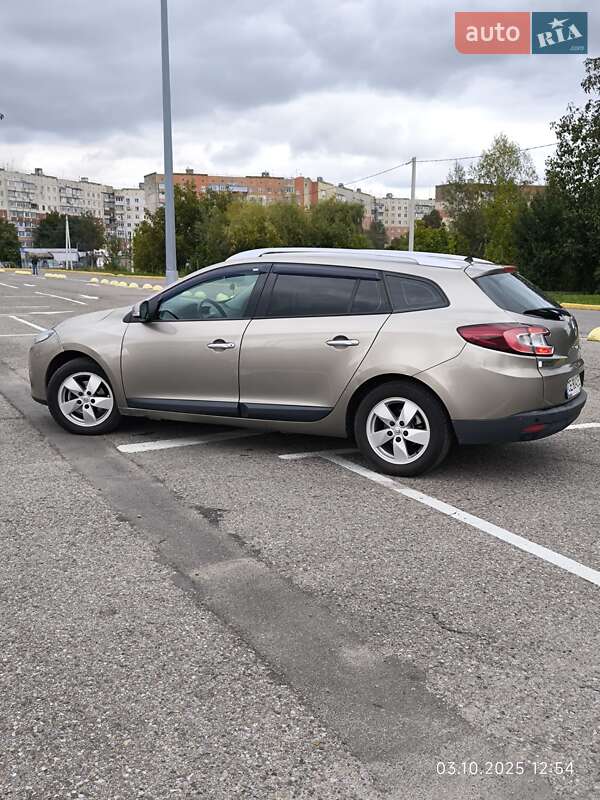 Универсал Renault Megane 2011 в Черновцах