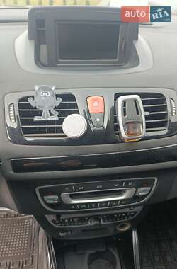 Универсал Renault Megane 2011 в 