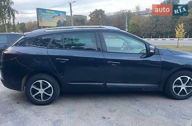 Универсал Renault Megane 2010 в 