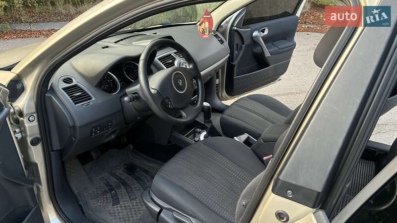 Универсал Renault Megane 2007 в Кривом Роге фото 21 Универсал Renault Megane 2007 в Кривом Роге