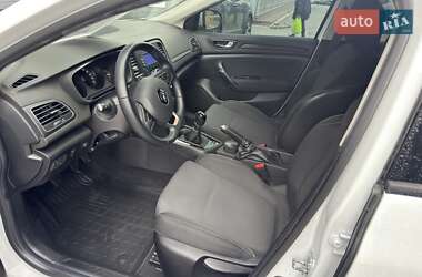 Седан Renault Megane 2020 в 
