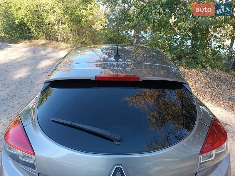 Купе Renault Megane 2012 в Киеве фото 5 Купе Renault Megane 2012 в Киеве