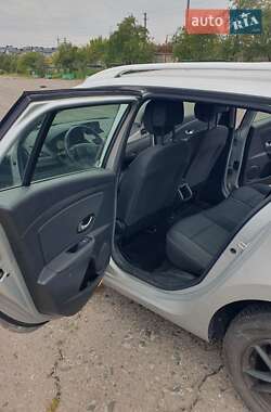Универсал Renault Megane 2011 в 