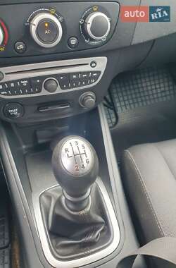 Универсал Renault Megane 2011 в 