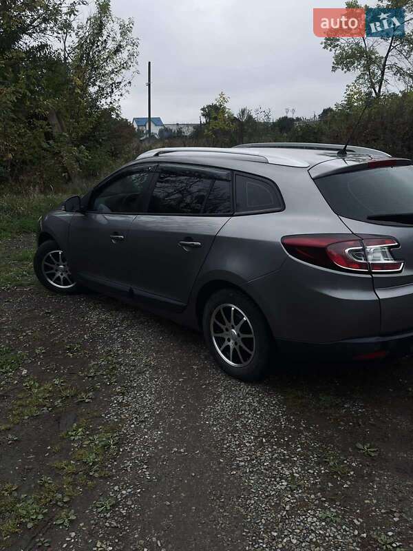 Универсал Renault Megane 2010 в Калуше фото 7 Универсал Renault Megane 2010 в Калуше