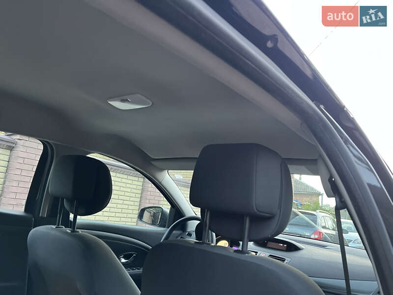 Хетчбек Renault Megane 2010 в Охтирці фото 51 Хетчбек Renault Megane 2010 в Охтирці