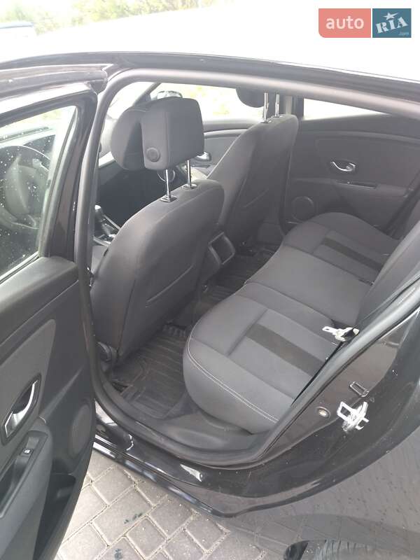 Хэтчбек Renault Megane 2009 в Мироновке