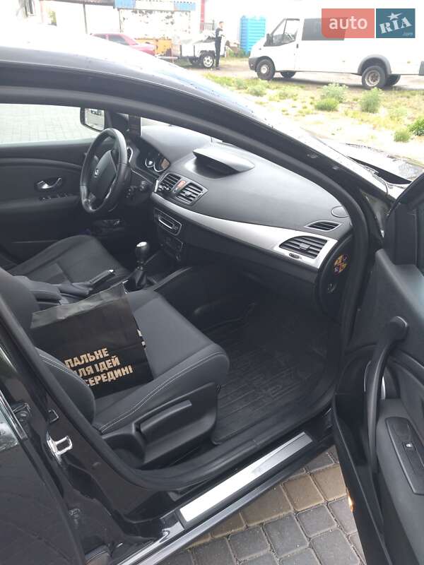 Хэтчбек Renault Megane 2009 в Мироновке