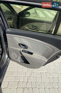 Универсал Renault Megane 2010 в 