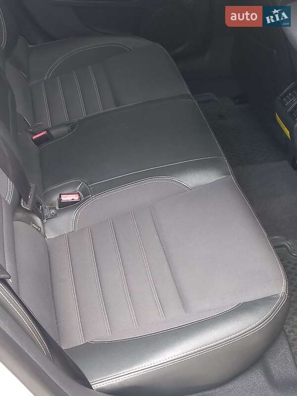 Універсал Renault Megane 2011 в Жовтих Водах фото 9 Універсал Renault Megane 2011 в Жовтих Водах