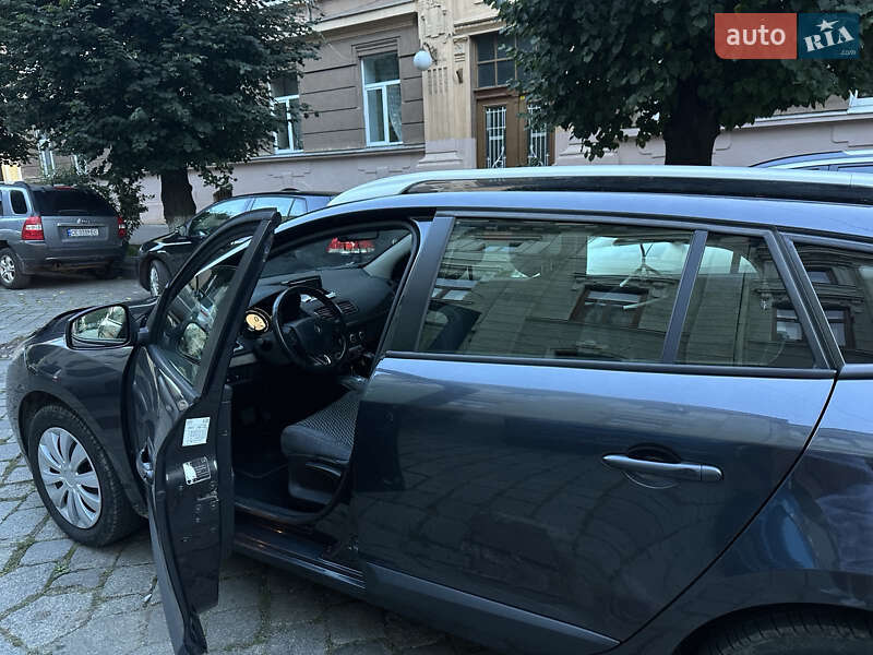Универсал Renault Megane 2012 в Черновцах