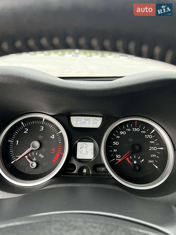 Универсал Renault Megane 2008 в Звягеле фото 15 Универсал Renault Megane 2008 в Звягеле