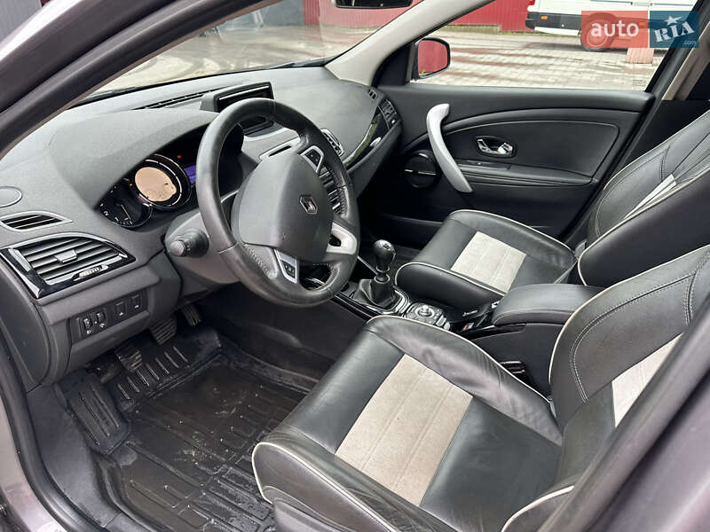 Универсал Renault Megane 2012 в Бродах фото 16 Универсал Renault Megane 2012 в Бродах