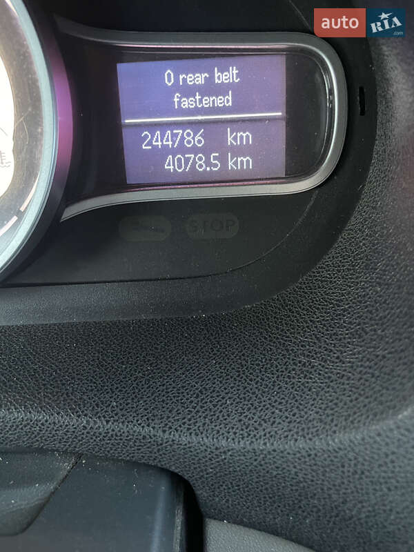 Универсал Renault Megane 2011 в Ахтырке фото 17 Универсал Renault Megane 2011 в Ахтырке