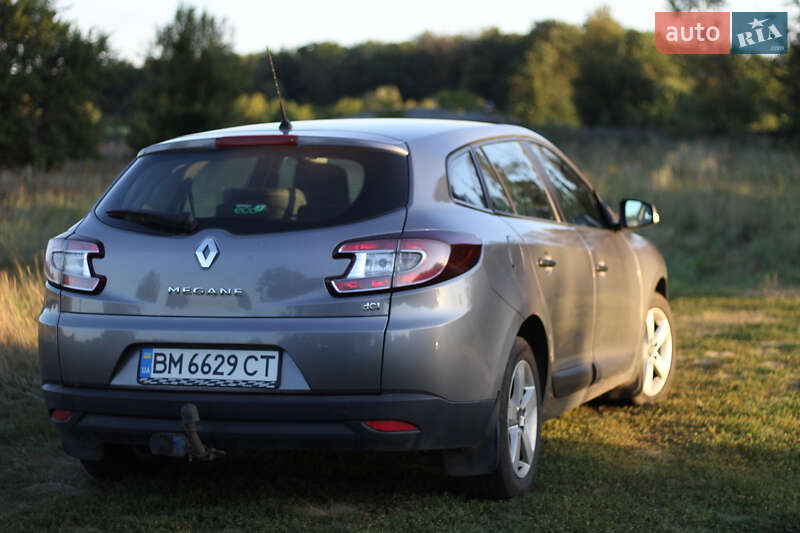 Универсал Renault Megane 2011 в Ахтырке фото 20 Универсал Renault Megane 2011 в Ахтырке