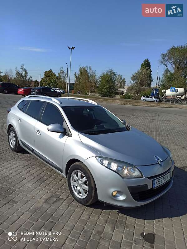 Універсал Renault Megane 2011 в Новомосковську фото 26 Універсал Renault Megane 2011 в Новомосковську