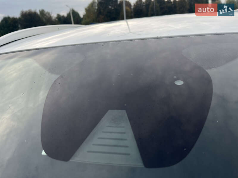 Универсал Renault Megane 2017 в Дубно фото 16 Универсал Renault Megane 2017 в Дубно