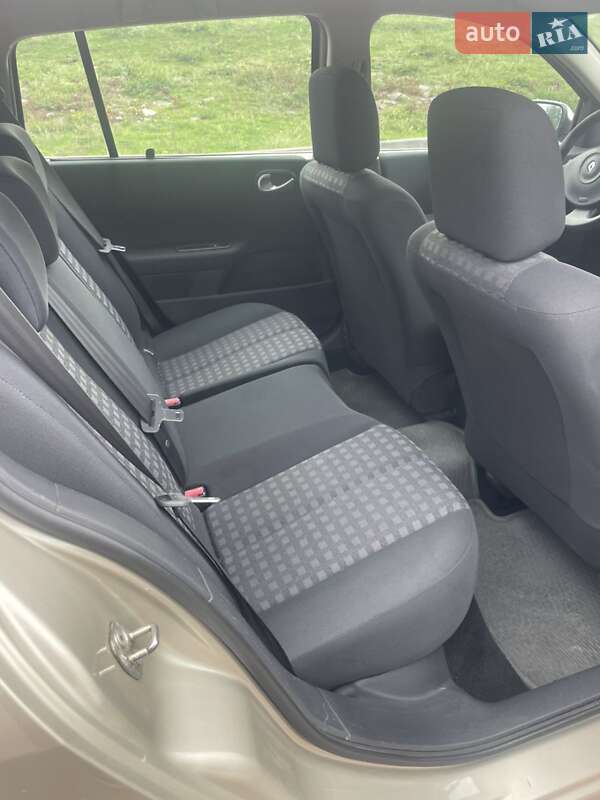 Универсал Renault Megane 2007 в Кривом Роге фото 11 Универсал Renault Megane 2007 в Кривом Роге