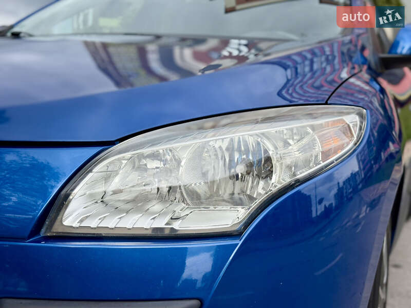 Універсал Renault Megane 2011 в Тернополі