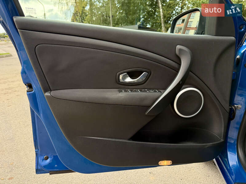 Універсал Renault Megane 2011 в Тернополі