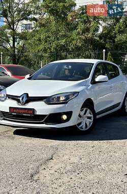 Хетчбек Renault Megane 2014 в 
