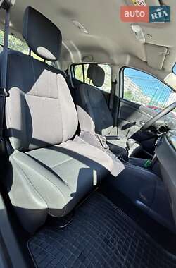 Хетчбек Renault Megane 2014 в 