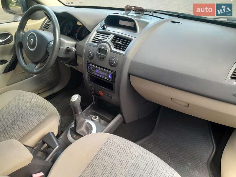 Хэтчбек Renault Megane 2006 в Киеве фото 8 Хэтчбек Renault Megane 2006 в Киеве