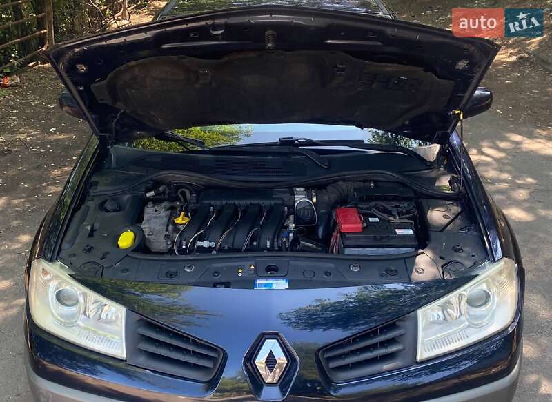 Седан Renault Megane 2007 в Дніпрі фото 31 Седан Renault Megane 2007 в Дніпрі