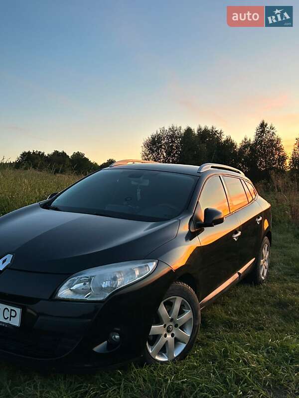 Универсал Renault Megane 2011 в Черновцах