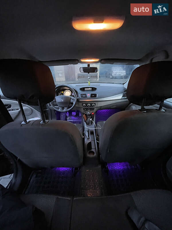 Универсал Renault Megane 2011 в Ахтырке фото 4 Универсал Renault Megane 2011 в Ахтырке