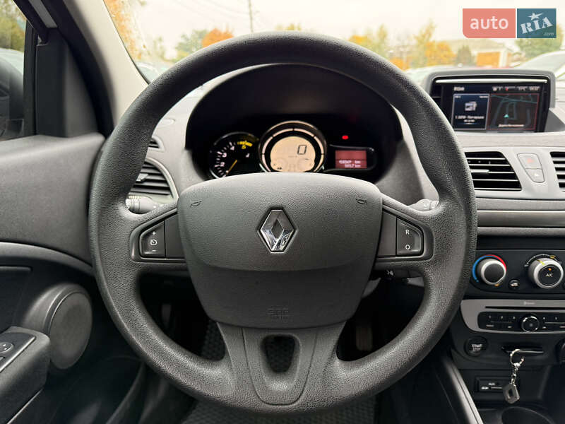 Хэтчбек Renault Megane 2015 в Полтаве