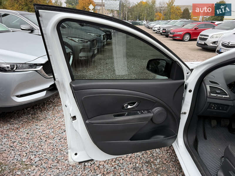 Хэтчбек Renault Megane 2015 в Полтаве