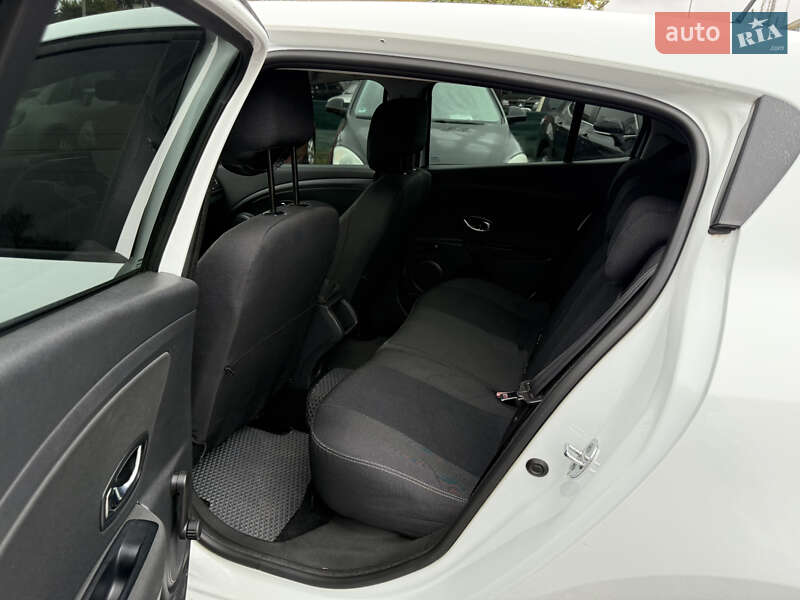 Хэтчбек Renault Megane 2015 в Полтаве
