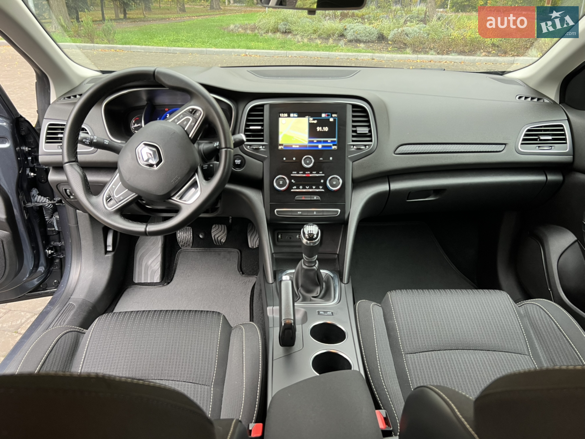 2019 Renault Megane - мініатюра 19