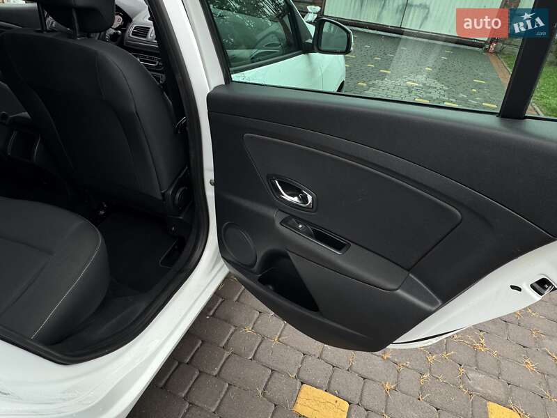 Универсал Renault Megane 2013 в Киеве