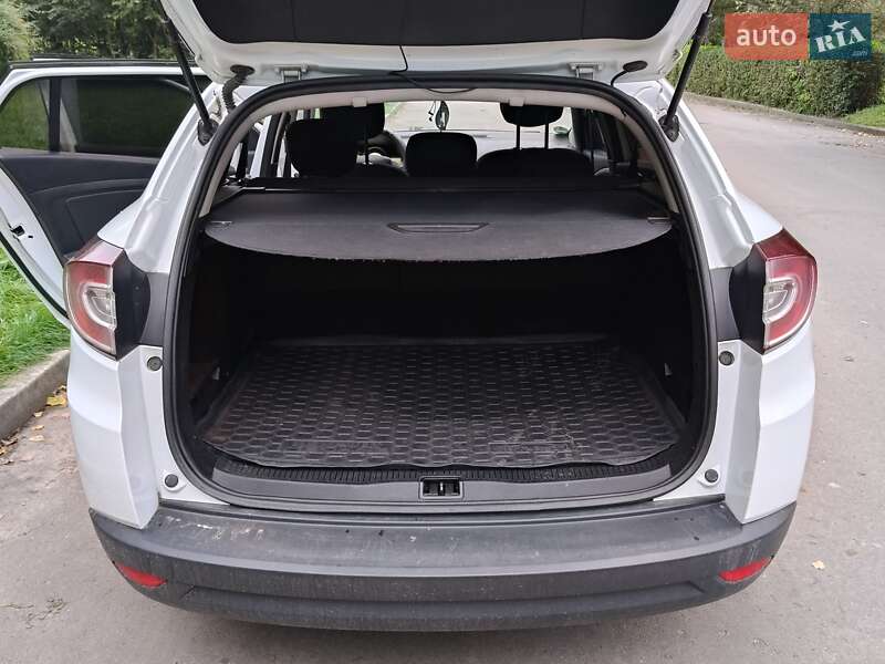 Універсал Renault Megane 2011 в Тернополі