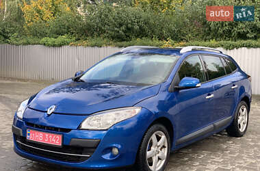 Универсал Renault Megane 2010 в Староконстантинове