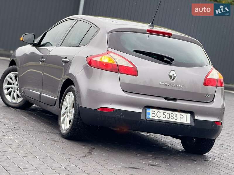 Хэтчбек Renault Megane 2013 в Самборе
