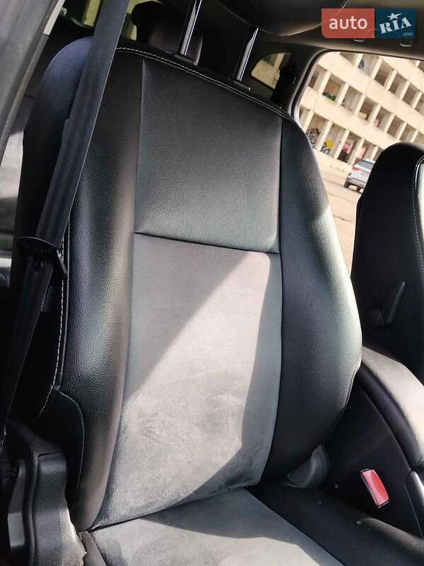 Універсал Renault Megane 2010 в Тернополі фото 27 Універсал Renault Megane 2010 в Тернополі