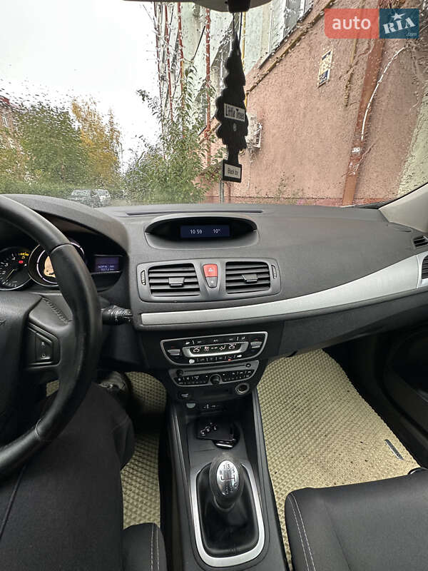 Универсал Renault Megane 2009 в Черновцах фото 2 Универсал Renault Megane 2009 в Черновцах