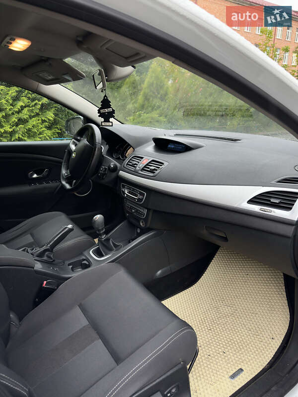 Универсал Renault Megane 2009 в Черновцах фото 18 Универсал Renault Megane 2009 в Черновцах
